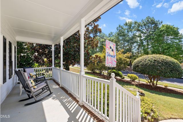922 Haywards Heath Lane, Apex, NC 27502