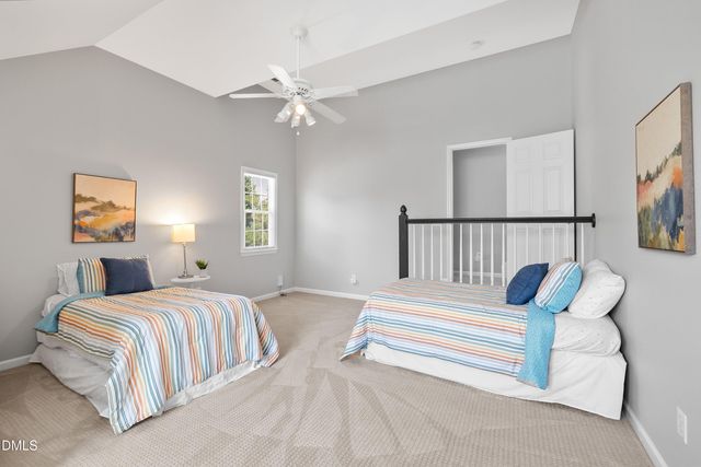 922 Haywards Heath Lane, Apex, NC 27502
