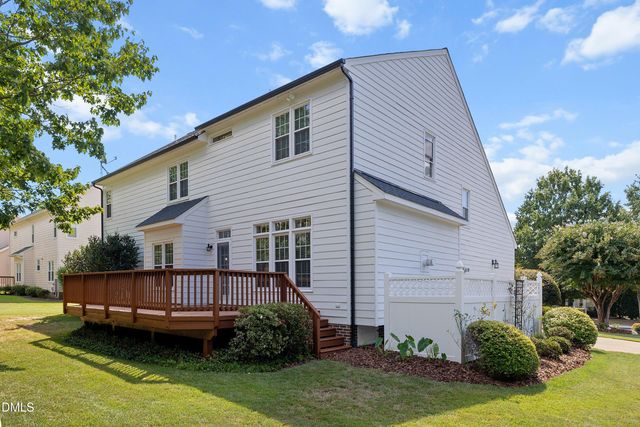 922 Haywards Heath Lane, Apex, NC 27502