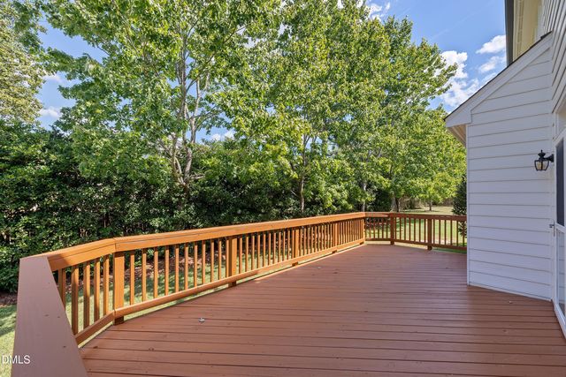 922 Haywards Heath Lane, Apex, NC 27502