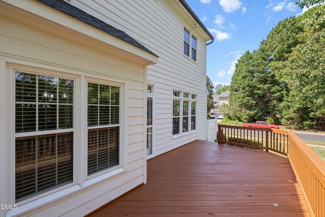 922 Haywards Heath Lane, Apex, NC 27502