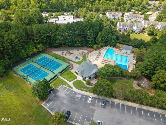 922 Haywards Heath Lane, Apex, NC 27502