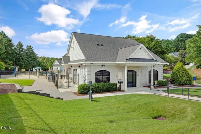 922 Haywards Heath Lane, Apex, NC 27502