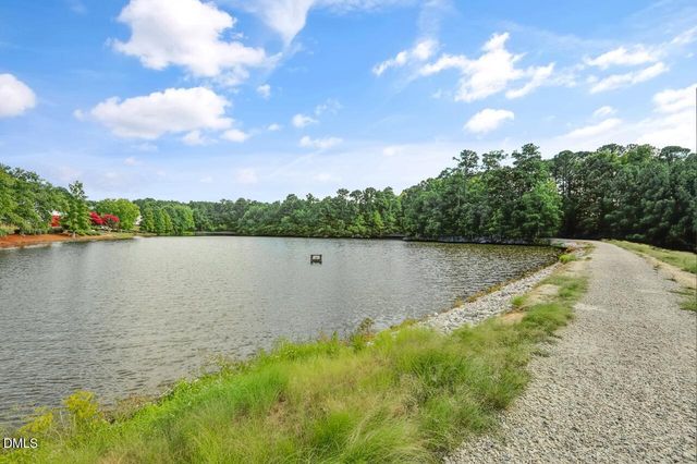 922 Haywards Heath Lane, Apex, NC 27502