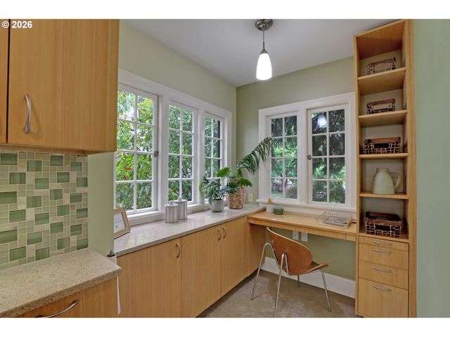 2847 Ne 31ST Ave, Portland, OR 97212