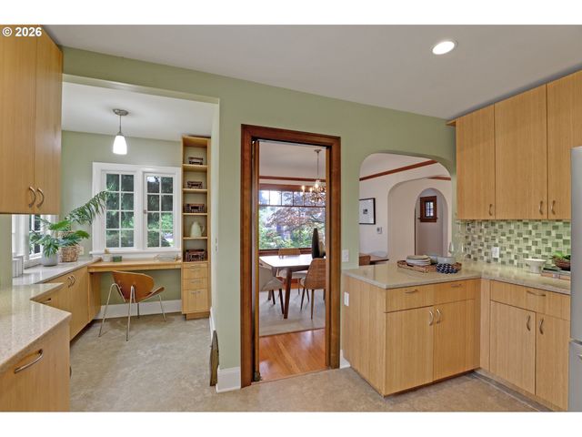 2847 Ne 31ST Ave, Portland, OR 97212