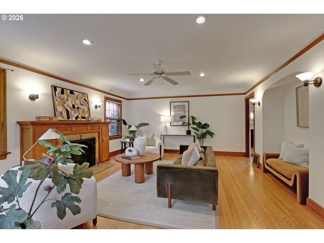 2847 Ne 31ST Ave, Portland, OR 97212