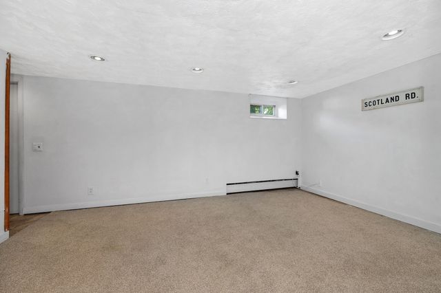 9 Fosters Ln, Wakefield, MA 01880