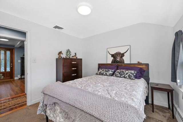 9 Fosters Ln, Wakefield, MA 01880