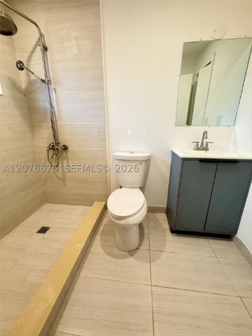 4088 SW 51st St C, Dania Beach, FL 33314