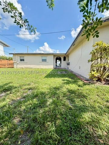 4088 SW 51st St C, Dania Beach, FL 33314