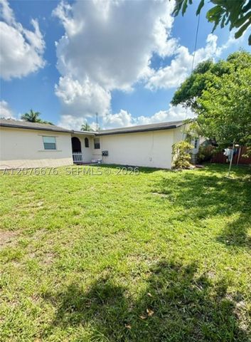 4088 SW 51st St C, Dania Beach, FL 33314