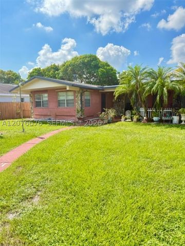 4088 SW 51st St C, Dania Beach, FL 33314