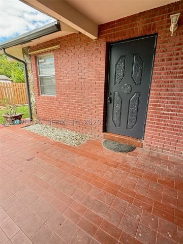4088 SW 51st St C, Dania Beach, FL 33314