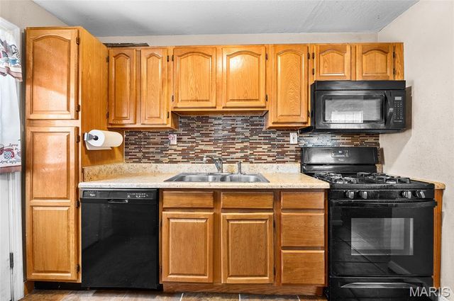 2824 Birch Avenue, Granite City, IL 62040