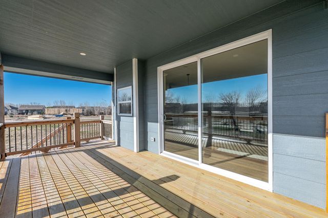 8424 Pebble St, Maize, KS 67101