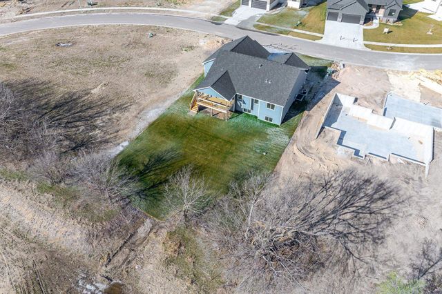 8424 Pebble St, Maize, KS 67101