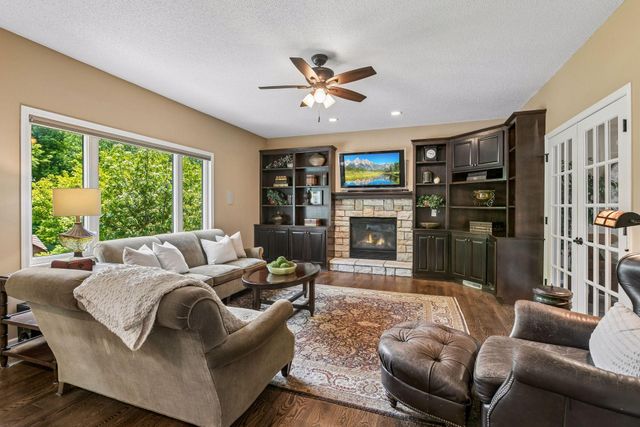 9176 Tewsbury Gate N, Maple Grove, MN 55311