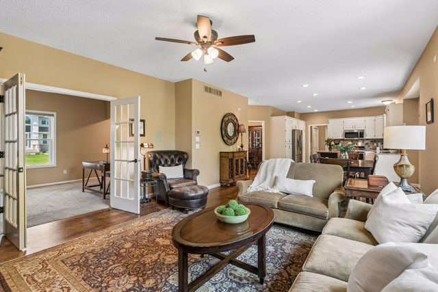 9176 Tewsbury Gate N, Maple Grove, MN 55311