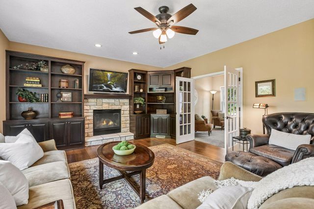 9176 Tewsbury Gate N, Maple Grove, MN 55311