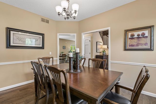 9176 Tewsbury Gate N, Maple Grove, MN 55311