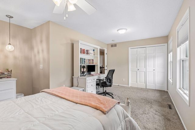9176 Tewsbury Gate N, Maple Grove, MN 55311
