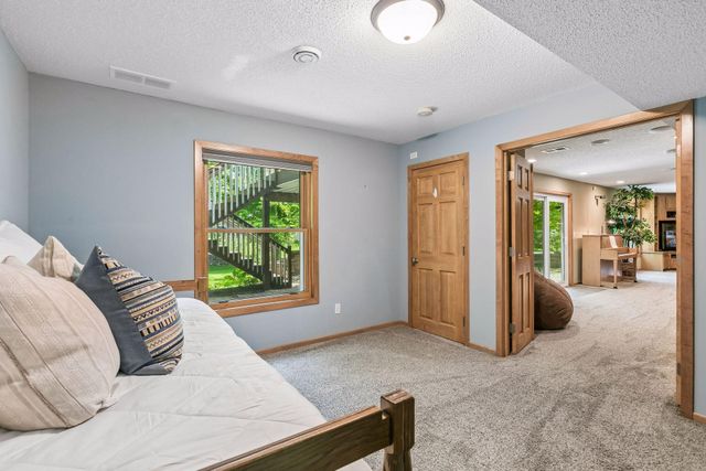 9176 Tewsbury Gate N, Maple Grove, MN 55311