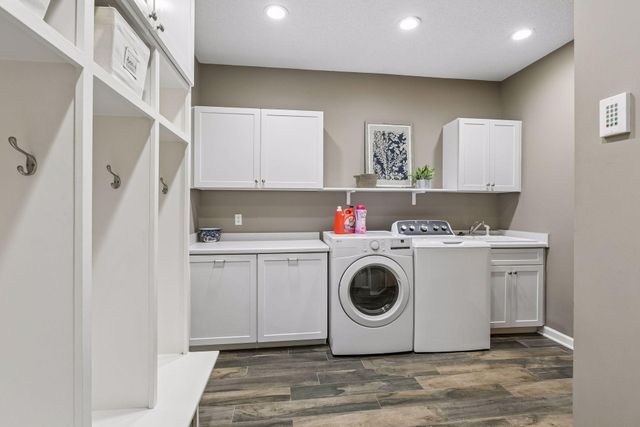 9176 Tewsbury Gate N, Maple Grove, MN 55311