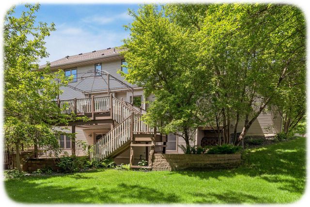 9176 Tewsbury Gate N, Maple Grove, MN 55311