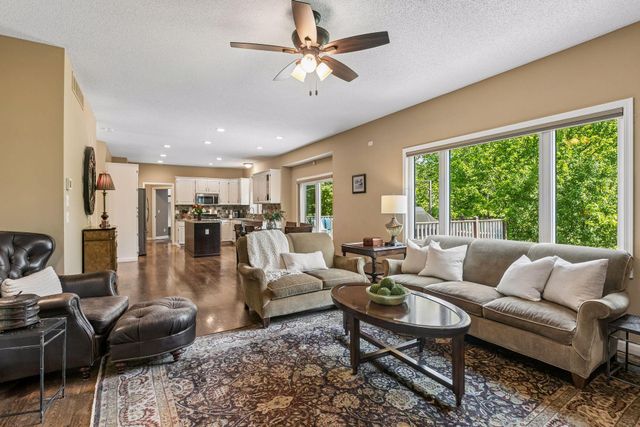 9176 Tewsbury Gate N, Maple Grove, MN 55311