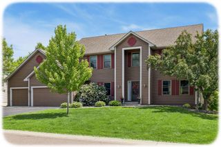 9176 Tewsbury Gate N, Maple Grove, MN 55311