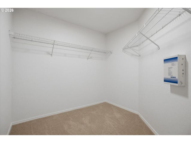5904 BAY POINT Dr, Lake Oswego, OR 97035
