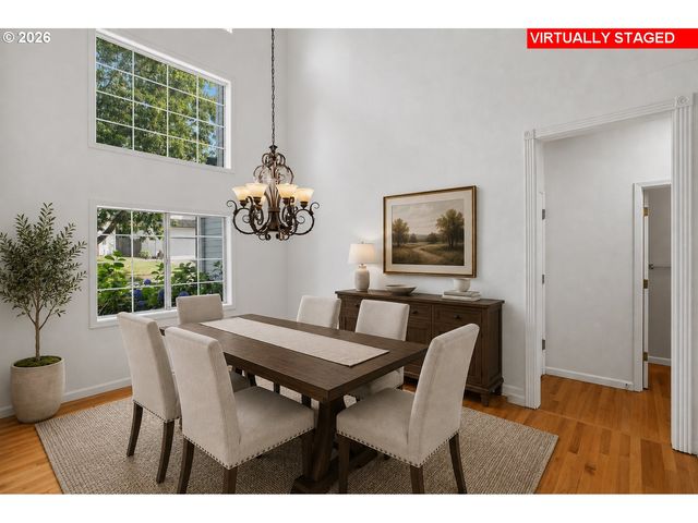 5904 BAY POINT Dr, Lake Oswego, OR 97035