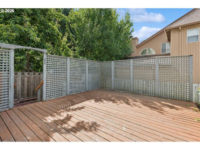 5904 BAY POINT Dr, Lake Oswego, OR 97035