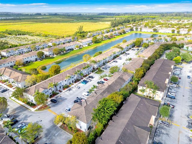 1687 SE 30th Street, Homestead, FL 33035