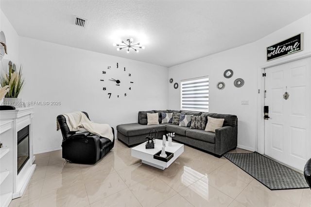 1687 SE 30th Street, Homestead, FL 33035