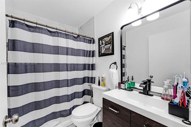 1687 SE 30th Street, Homestead, FL 33035