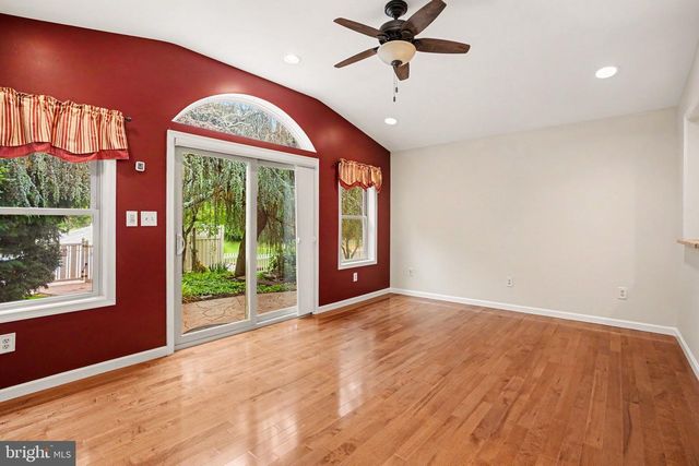 17 CARDINAL DR, Carlisle, PA 17015