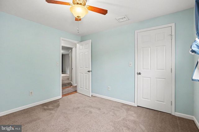 17 CARDINAL DR, Carlisle, PA 17015