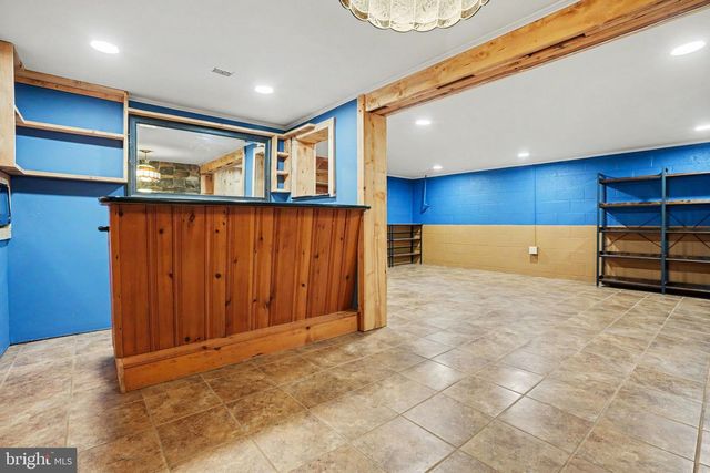 17 CARDINAL DR, Carlisle, PA 17015