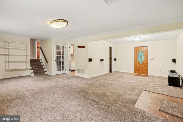 17 CARDINAL DR, Carlisle, PA 17015