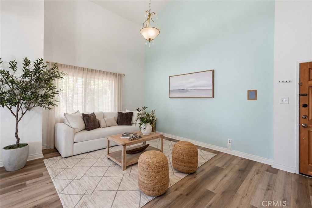 18433 Hatteras 507, Tarzana, CA 91356 — photo 3