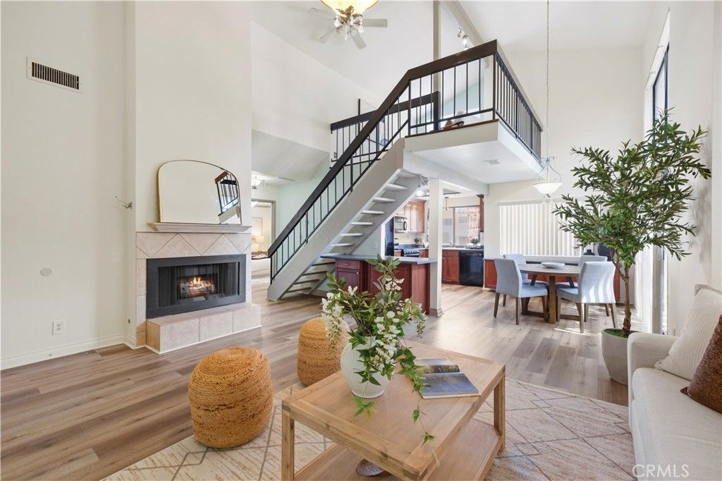 18433 Hatteras 507, Tarzana, CA 91356 — photo 4
