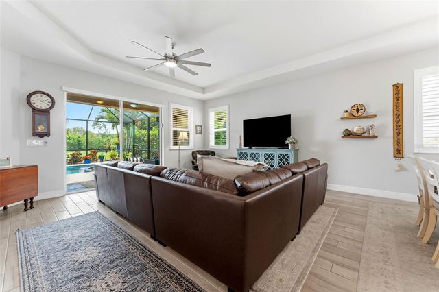 2173 WEAVER BIRD LANE, Venice, FL 34292