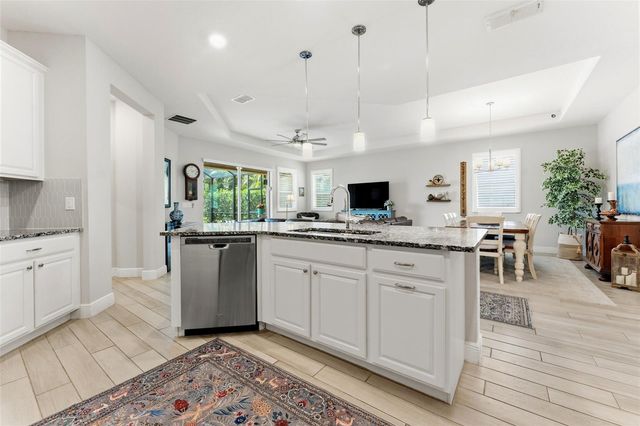 2173 WEAVER BIRD LANE, Venice, FL 34292