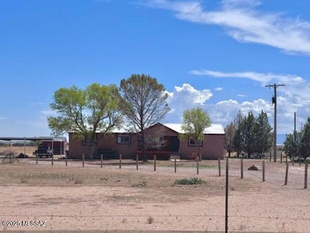 3865 W Dearing Road, Willcox, AZ 85643