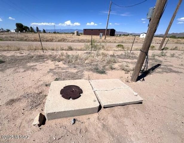 3865 W Dearing Road, Willcox, AZ 85643