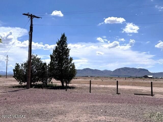 3865 W Dearing Road, Willcox, AZ 85643