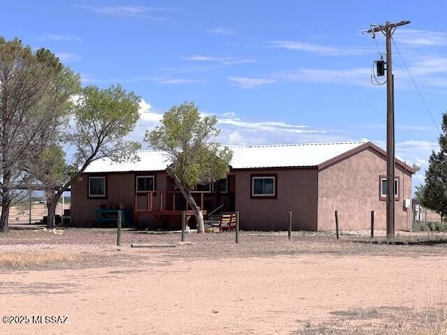 3865 W Dearing Road, Willcox, AZ 85643