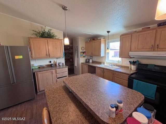 3865 W Dearing Road, Willcox, AZ 85643